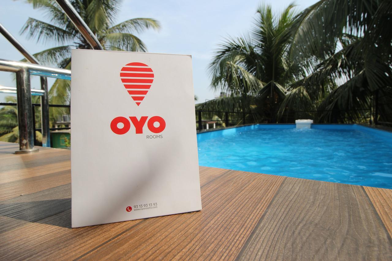 Oyo 10385 Hotel Nirmala Vilas Candolim Buitenkant foto